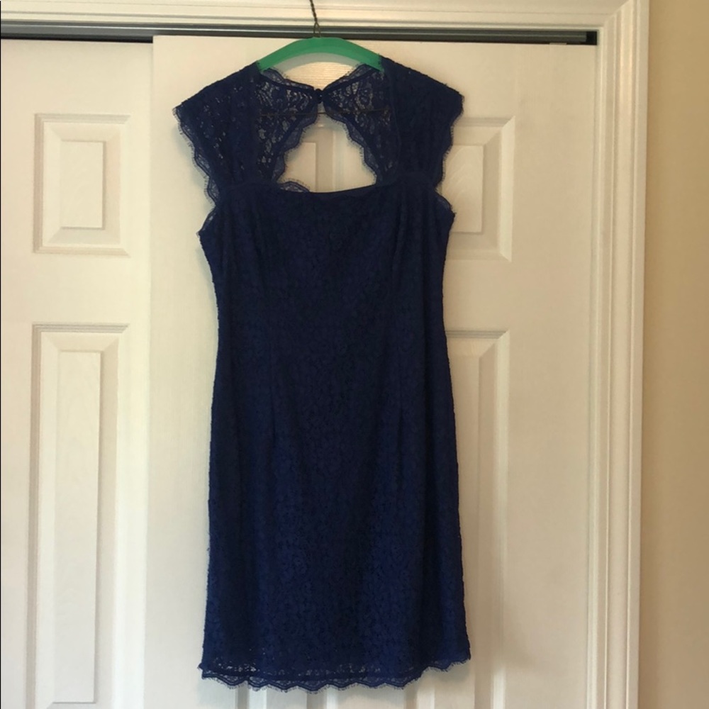 Beautiful Blue Adrianna Papell Dress!